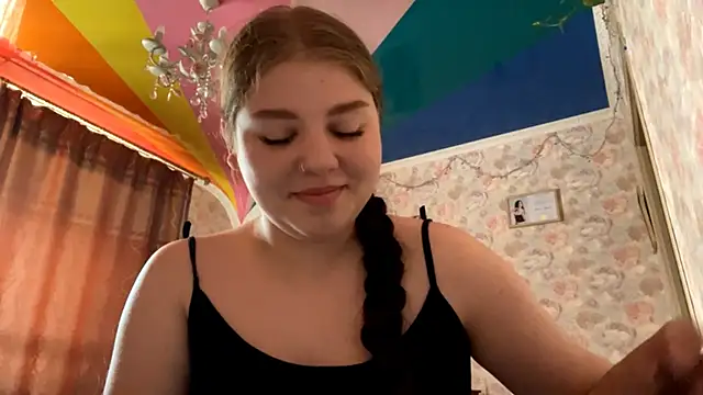 JackiStifflemire online show from 06/05/26, 02:23