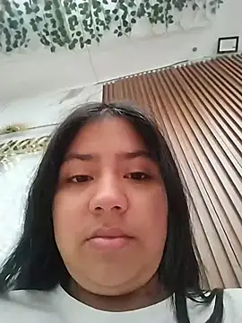 Snapshot of Amber_Herrera chatting on 07/04/26, 12:33 Amber Herrera online show from 07/04/26, 12:33