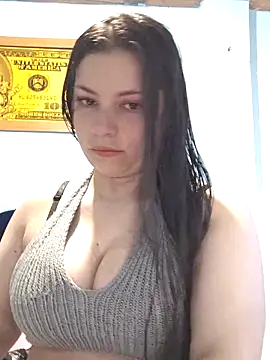 Snapshot of BIGTITS0 chatting on 06/16/26, 06:32 BIGTITS0 online show from 06/16/26, 06:32