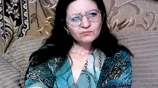 Snapshot of Dear_Annet chatting on 06/20/26, 06:33 Dear Annet online show from 06/20/26, 06:33