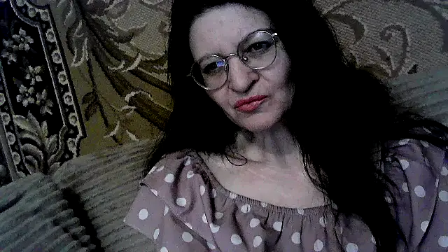 Snapshot of Dear_Annet chatting on 06/26/26, 10:41 Dear Annet online show from 06/26/26, 10:41