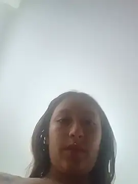 MiaSaen online show from 07/04/26, 02:18