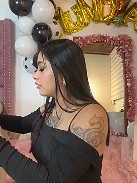 mia zafirr online show from 06/11/26, 12:32