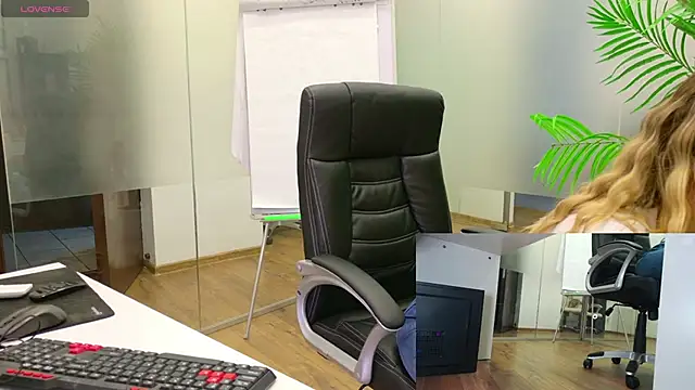 BabesGoWild online show from 01/21/25, 09:04