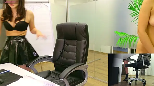 Snapshot of BabesGoWild chatting on 02/10/25, 11:55 BabesGoWild online show from 02/10/25, 11:55