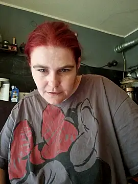 GoldenWifee online show from 06/16/26, 05:10