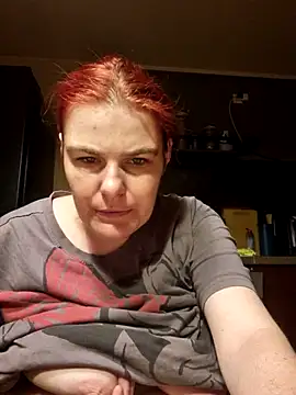 GoldenWifee online show from 07/10/26, 04:06