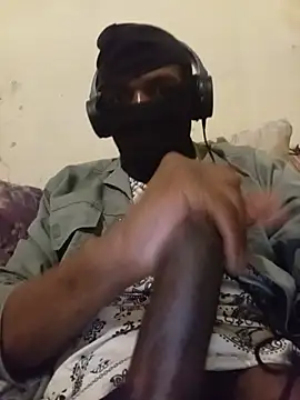 SharmudaBond online show from 07/17/26, 05:40