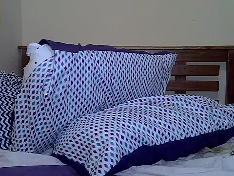PrittyAnna online show from 06/10/26, 05:28