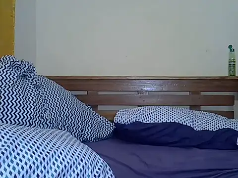 PrittyAnna online show from 06/12/26, 07:35