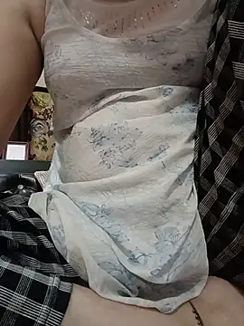 Miss-cutee online show from 07/18/26, 10:30
