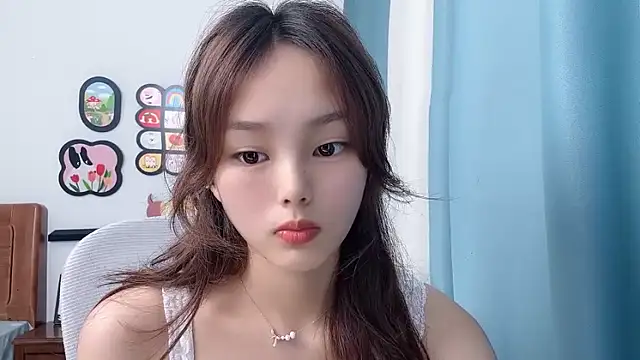Snapshot of pingping78 chatting on 06/14/26, 02:35 pingping78 online show from 06/14/26, 02:35