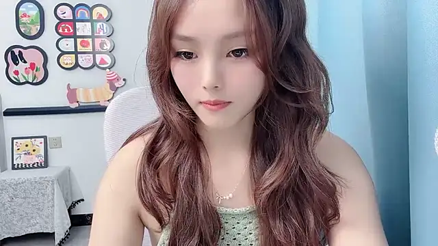 Snapshot of pingping78 chatting on 06/28/26, 02:45 pingping78 online show from 06/28/26, 02:45