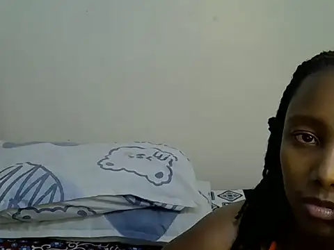 Snapshot of Trixiepixy chatting on 06/24/26, 06:40 Trixiepixy online show from 06/24/26, 06:40