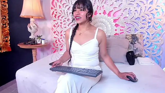 Snapshot of Natasha_rosee_ chatting on 07/30/26, 11:09 Natasha rosee online show from 07/30/26, 11:09