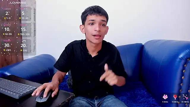 littlecum18 online show from 06/18/26, 12:20