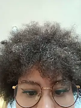 Lolacurly69 online show from 06/11/26, 04:05