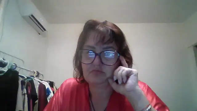 Snapshot of ErikaXShine chatting on 08/01/26, 07:24 ErikaXShine online show from 08/01/26, 07:24