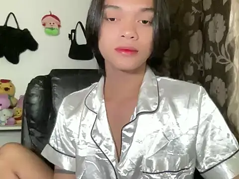 Snapshot of Justine0419 chatting on 06/19/26, 04:55 Justine0419 online show from 06/19/26, 04:55