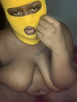 Snapshot of slimmy_goddess chatting on 07/12/26, 02:52 slimmy goddess online show from 07/12/26, 02:52