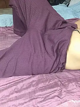 Snapshot of telugu_modal_divya0999 chatting on 07/08/26, 06:40 telugu modal divya0999 online show from 07/08/26, 06:40