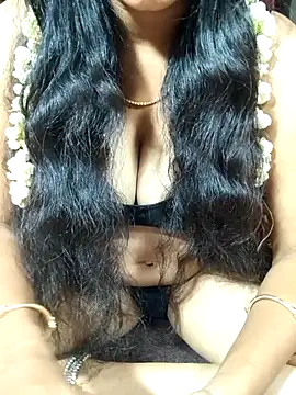 Snapshot of telugu_modal_divya0999 chatting on 07/22/26, 04:10 telugu modal divya0999 online show from 07/22/26, 04:10