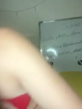 kittyslann online show from 07/08/26, 12:53