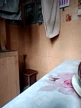 oksana72 online show from 03/28/26, 06:13