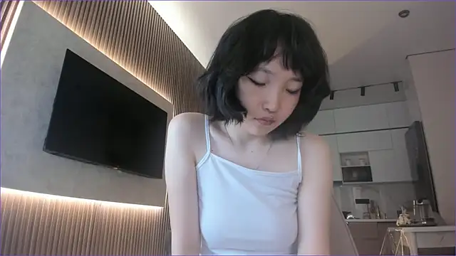 Snapshot of lumimii chatting on 06/16/26, 03:09 lumimii online show from 06/16/26, 03:09