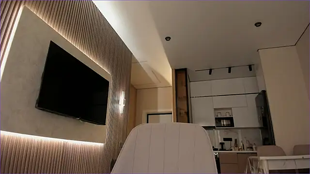 Snapshot of lumimii chatting on 07/19/26, 03:10 lumimii online show from 07/19/26, 03:10