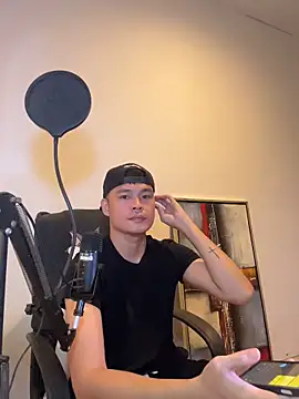 clarkdangerous online show from 06/19/26, 12:04