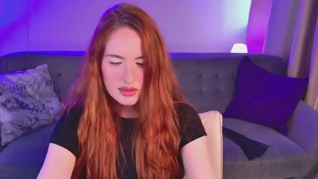 ChloeAster online show from 06/26/26, 01:48