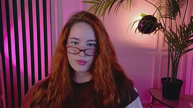 ChloeAster online show from 06/28/26, 10:05