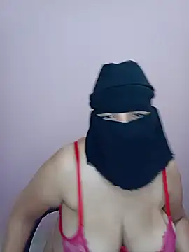 hot farawla00 online show from 07/06/26, 09:39