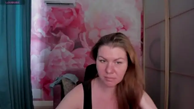 LunaKissesx online show from 06/13/26, 11:19