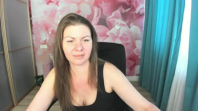 LunaKissesx online show from 07/05/26, 12:12