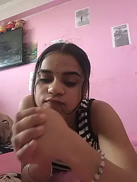 hoty raj online show from 06/08/26, 08:58