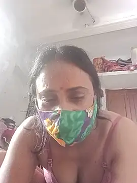 Snapshot of Simi-hot-boudi chatting on 07/03/26, 04:19 Simi-hot-boudi online show from 07/03/26, 04:19