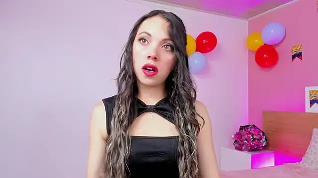 AshleyBenoitt online show from 07/10/26, 01:47