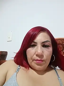 Agata Traviesa online show from 06/14/26, 02:24