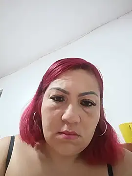 Agata Traviesa online show from 06/22/26, 12:02