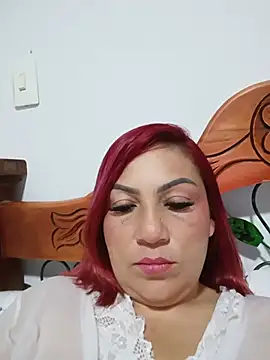 Agata Traviesa online show from 06/30/26, 10:49