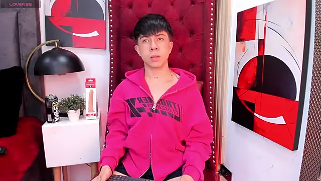 Mathyw Mont online show from 07/04/26, 03:45