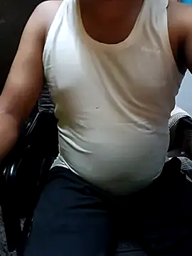 Lawrencedlkk007 online show from 02/14/26, 03:42