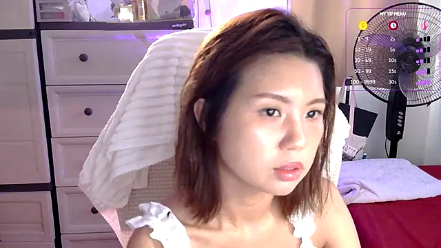 Snapshot of urgrl_portia chatting on 07/30/26, 09:52 urgrl portia online show from 07/30/26, 09:52