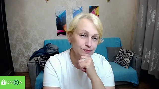 Snapshot of MeowMilf chatting on 06/10/26, 09:52 MeowMilf online show from 06/10/26, 09:52
