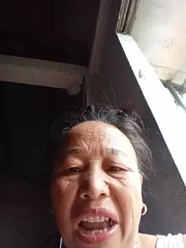Snapshot of lylylai chatting on 06/19/26, 12:48 lylylai online show from 06/19/26, 12:48