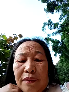 Snapshot of lylylai chatting on 07/11/26, 11:50 lylylai online show from 07/11/26, 11:50