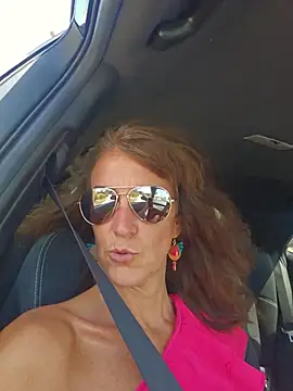 Giulia2903 online show from 06/13/26, 01:09