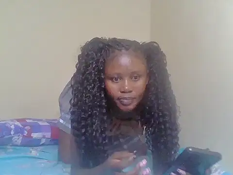 Snapshot of cute_bee chatting on 07/11/26, 11:17 cute bee online show from 07/11/26, 11:17